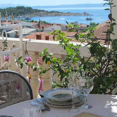 Branko & Anna Apartment Makarska