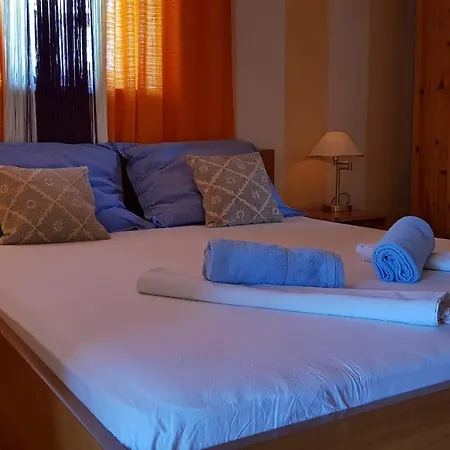 Branko & Anna Apartment Makarska